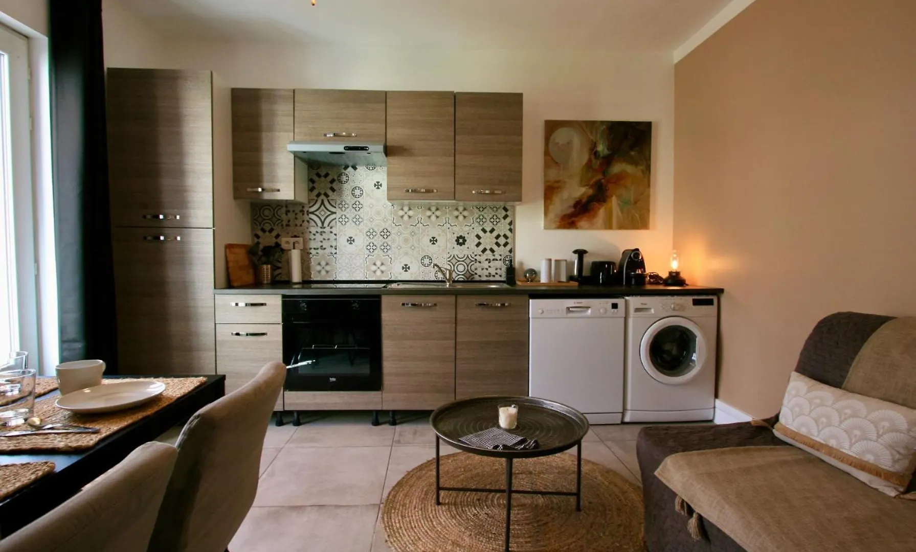Lejlighed Tiny Harmony - Logement Confortable Avec Jardin Et Jacuzzi Prives Pres D'Aix En Provence Venelles
